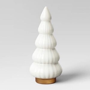 Threshold Medium Scalloped Ceramic Christmas Tree White